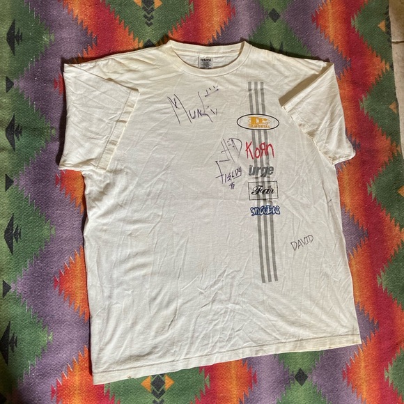 VINTAGE KORN SIGNED ADIDAS CONCERT TOUR SHIRT SIZE XL GOOD CONDITION MINOR FLAW - Picture 1 of 10